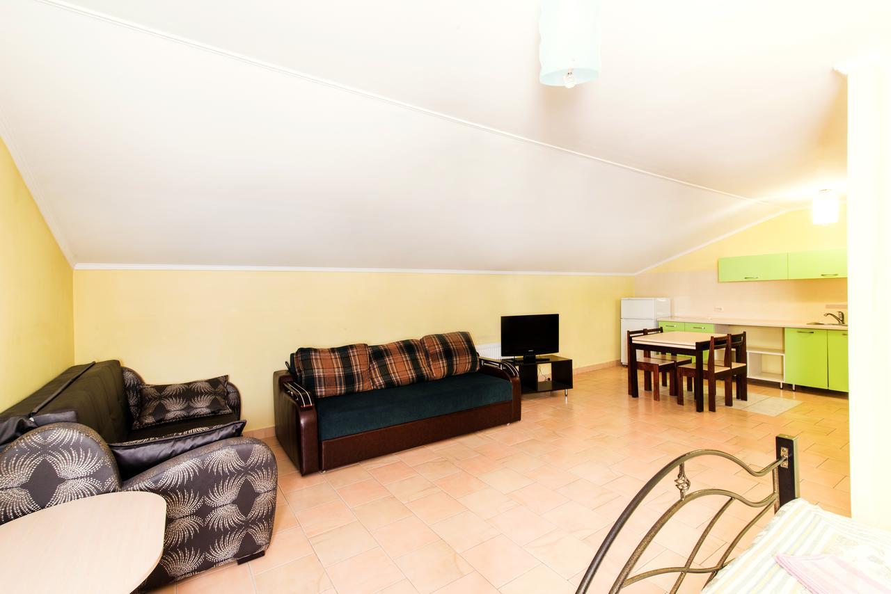 Inter Hotel Ternopil Buitenkant foto